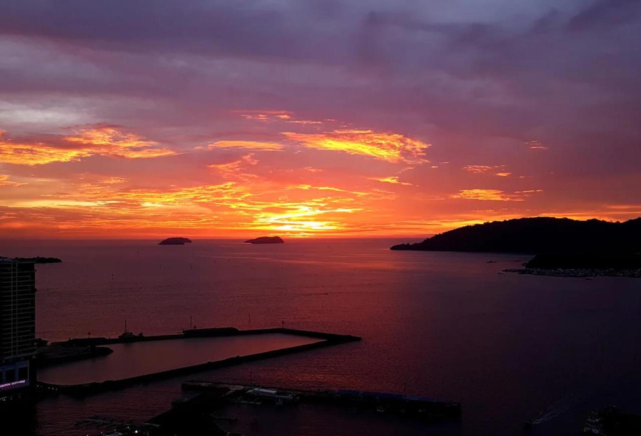 亞庇 Jesselton Quay Sea View酒店 外观 照片