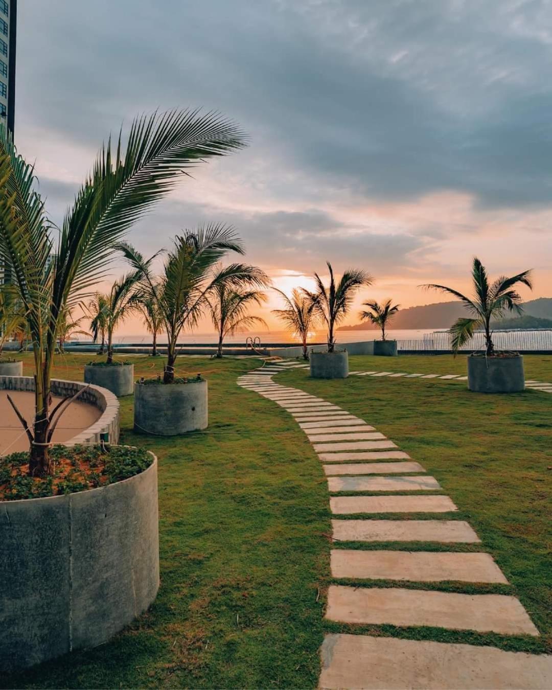 亞庇 Jesselton Quay Sea View酒店 外观 照片